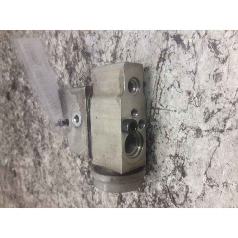Recambio de valvula expansion para hyundai elantra (xd) 1.6 comfort (5-ptas.) referencia OEM IAM - Gris 2