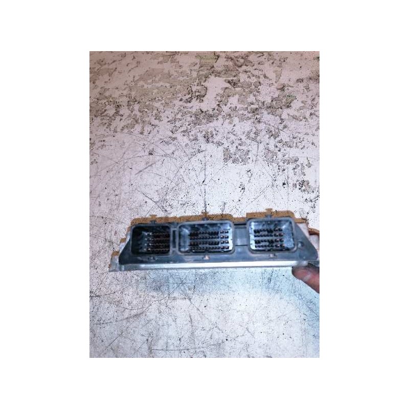 Recambio de centralita motor uce para peugeot 206 berlina xr referencia OEM IAM 0281010707 9646559980 9644157380 - Gris 2