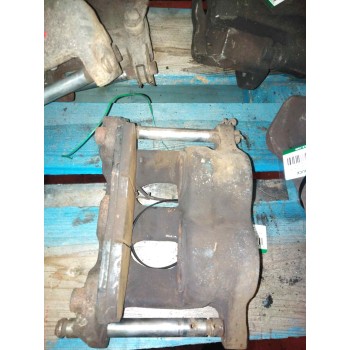 Recambio de pinza freno delantera derecha para nissan cabstar e referencia OEM IAM 216174 BENDIX 