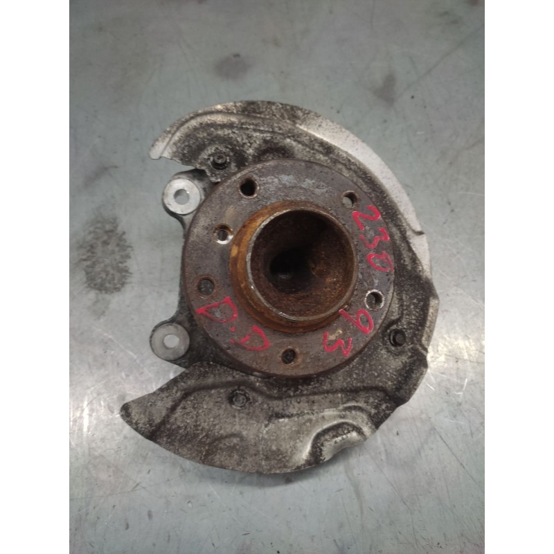 Recambio de mangueta delantera derecha para bmw serie 1 berlina (e81/e87) 2.0 16v diesel cat referencia OEM IAM 3121676444403 - Negro