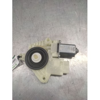 MOTOR ELEVALUNAS TRASERO DERECHO 5JA959812L 6 PINS