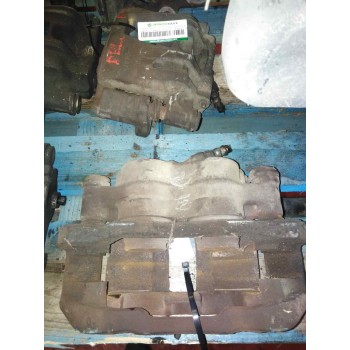 Recambio de pinza freno delantera derecha para renault mascott fg 130. 35/55/65 cabina individual referencia OEM IAM 777433  