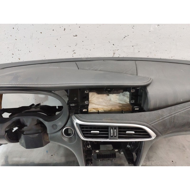 Recambio de salpicadero para infiniti q30 1.5 d referencia OEM IAM - Gris 4