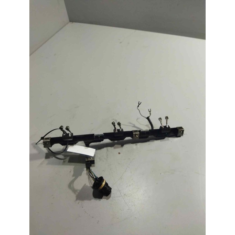 Recambio de instalacion electrica para volvo fl 240 fg 4x2 cabina para grupos (l4h1c) referencia OEM IAM 20886138 INSTALACION IN - Blanco