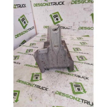 Recambio de peldaño derecho para renault b 120-35/55/65 messenger e2 2.8 diesel referencia OEM IAM 5000370940  