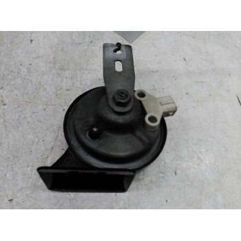 Recambio de claxon para renault megane ii berlina 5p confort authentique referencia OEM IAM 8200082333C 8200082334 