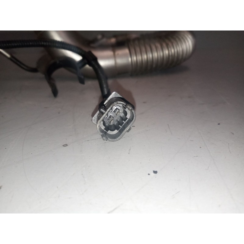 Recambio de tubo para iveco sunrise referencia OEM IAM 5801647605 - Blanco 2