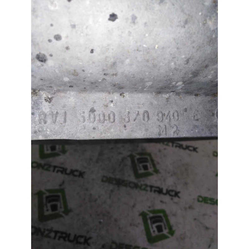 Recambio de peldaño derecho para renault b 120-35/55/65 messenger e2 2.8 diesel referencia OEM IAM 5000370940 - Blanco 4