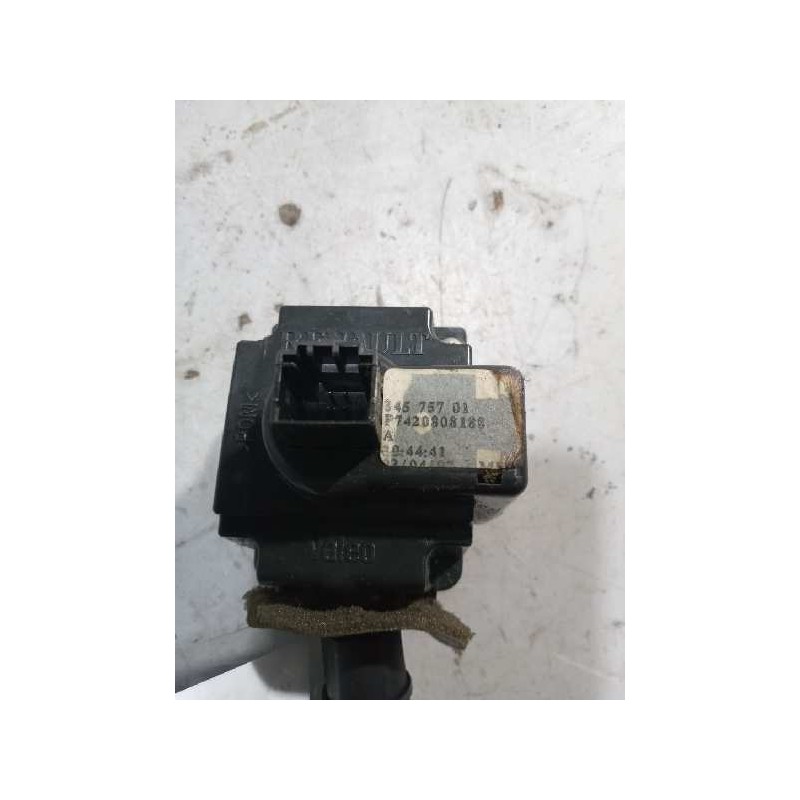 Recambio de mando velocidad de crucero para renault magnum ab 2005 12.8 diesel referencia OEM IAM 7420808188 - Blanco 3