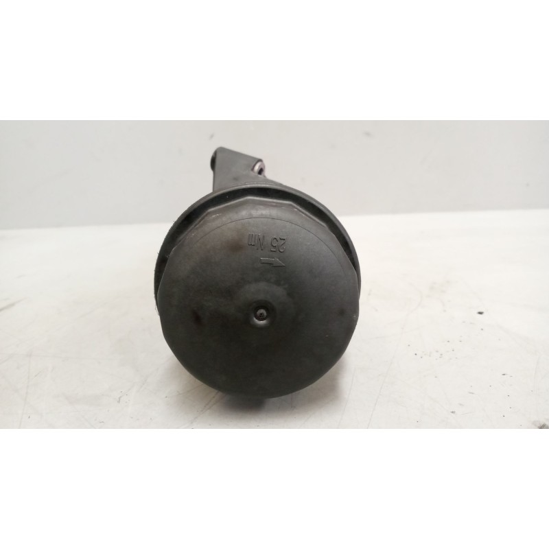 Recambio de soporte filtro aceite para riocar march 07 referencia OEM IAM A6511800810 - Blanco 3
