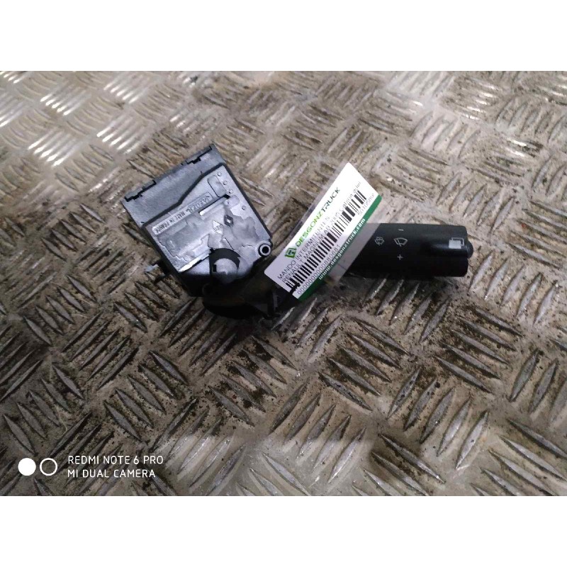 Recambio de mando limpia para renault magnum ab 2005 cabina adel.tractor semirr. 4x2 4xx.18 gran espacio referencia OEM IAM 5010 - Rojo