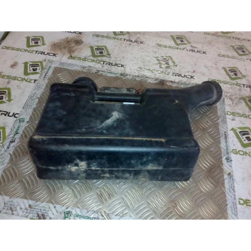 Recambio de deposito limpia para renault trucks c cbh 280.26 (283cv) referencia OEM IAM 2