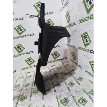 Recambio de guardabarros delantero izquierdo para nissan trucks atleon tk 3.56 referencia OEM IAM   
