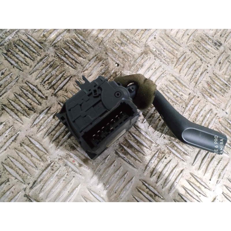 Recambio de mando limpia para renault magnum ab 2005 cabina adel.tractor semirr. 4x2 4xx.18 gran espacio referencia OEM IAM 5010 - Rojo 3