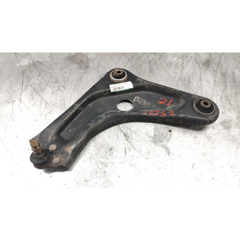 Recambio de brazo suspension superior delantero izquierdo para peugeot 207 sw confort referencia OEM IAM   