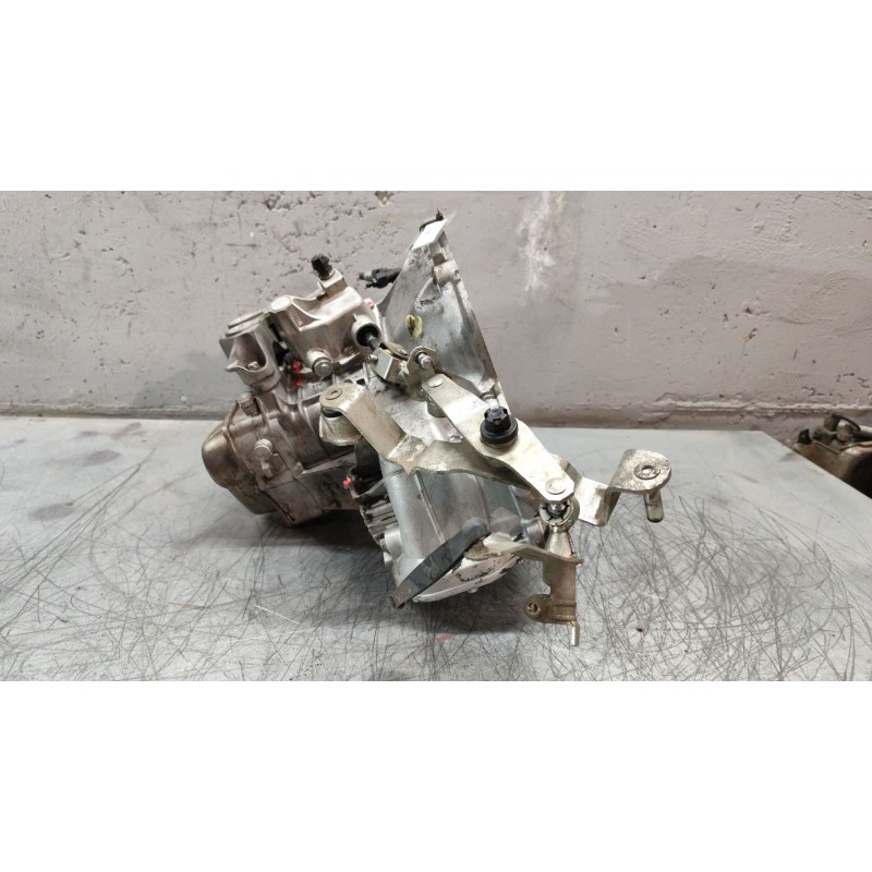 Recambio de caja cambios para opel corsa c club referencia OEM IAM F13W355 2