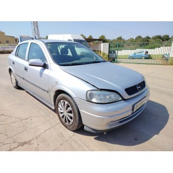 opel astra g berlina del año 2002