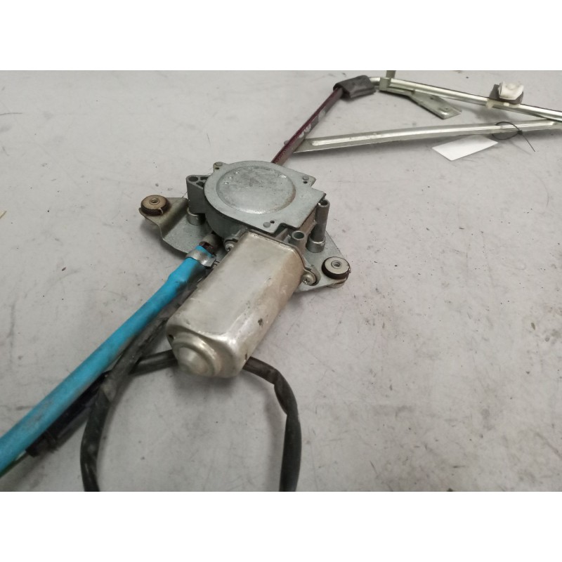 Recambio de elevalunas delantero derecho para iveco eurocargo 05.03  3.9 diesel referencia OEM IAM 99487780 - Blanco 3