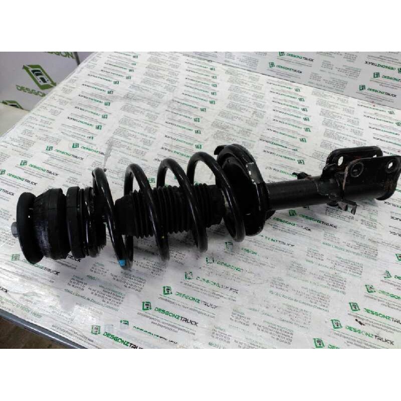 Recambio de amortiguador delantero izquierdo para mercedes-benz vito (w638) combi 110 cdi (638.194) referencia OEM IAM   