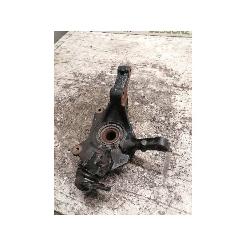 Recambio de mangueta delantera derecha para nissan primastar (x83) 2.5 dci diesel cat referencia OEM IAM 3