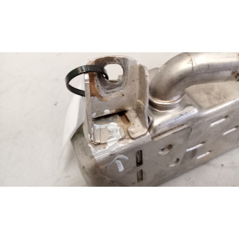 Recambio de enfriador egr para riocar march 07 referencia OEM IAM A6511400075 - Blanco 3