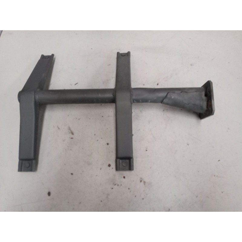 Recambio de soporte para iveco eurocargo 5.9 diesel referencia OEM IAM 8142633  