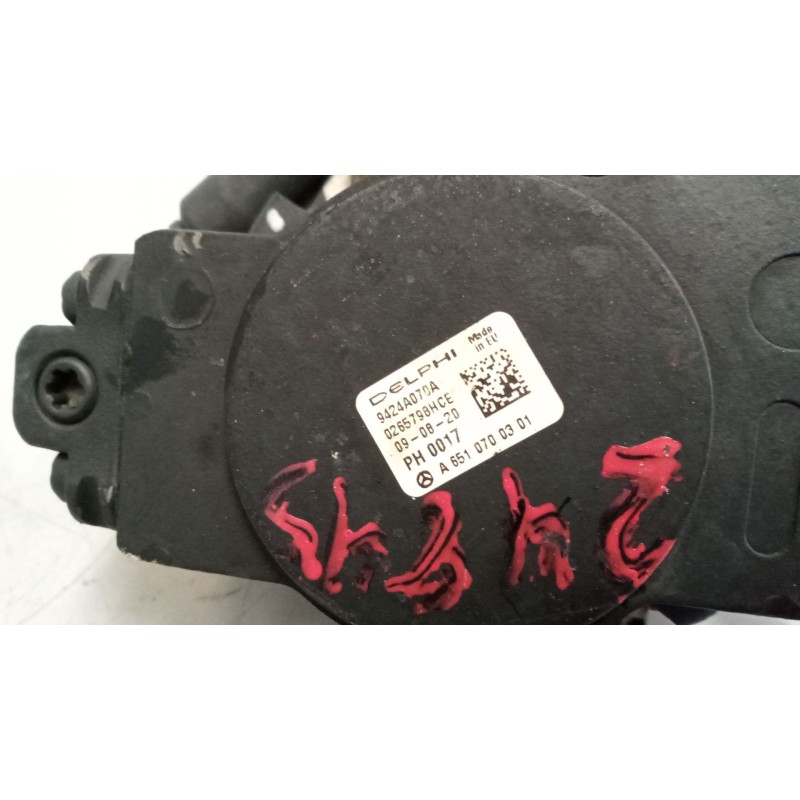 Recambio de bomba inyeccion para riocar march 07 referencia OEM IAM A6510700301 - Blanco 2
