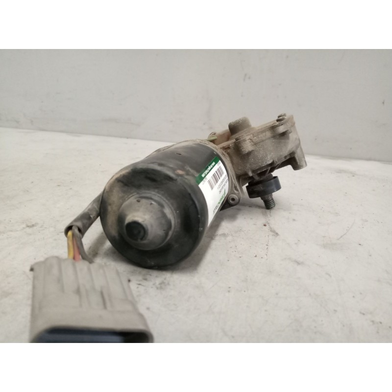 Recambio de motor limpia delantero para iveco eurocargo 05.03  3.9 diesel referencia OEM IAM 99439637  504085685 - Blanco 2