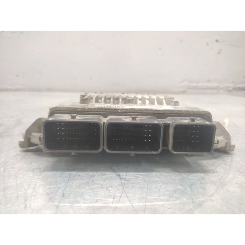 Recambio de centralita motor uce para ford focus berlina (cap) ghia referencia OEM IAM 5M5112A650MB - Negro 2