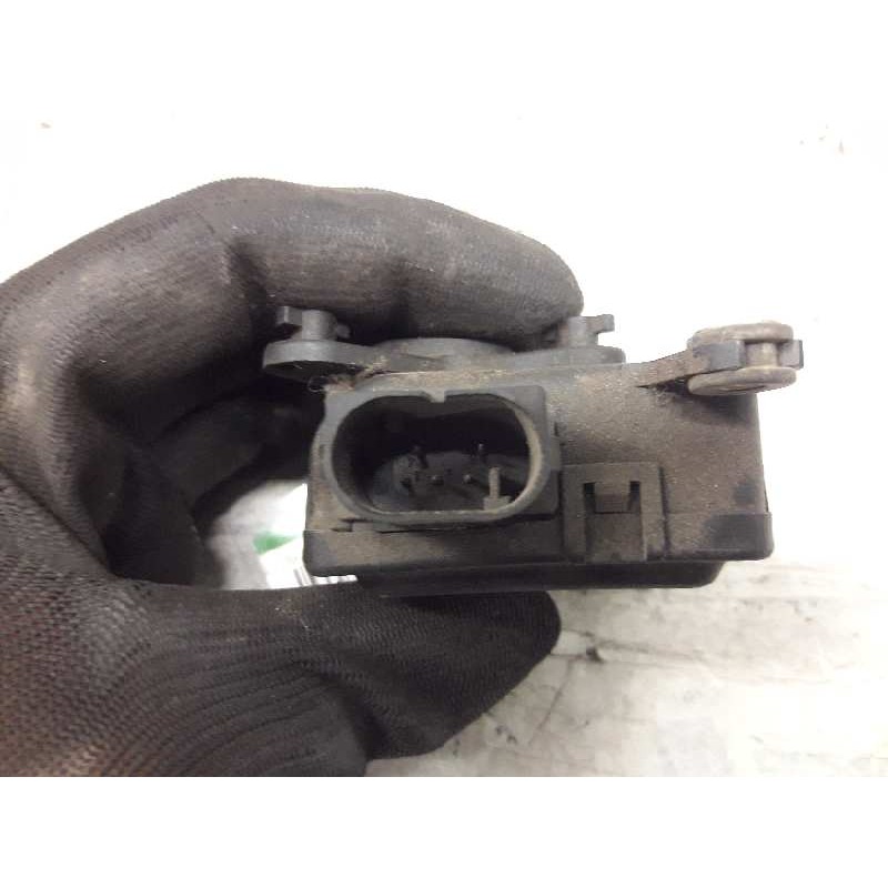 Recambio de motor regulador climatizacion para volkswagen passat berlina (3b2) comfortline referencia OEM IAM 0132801149 2