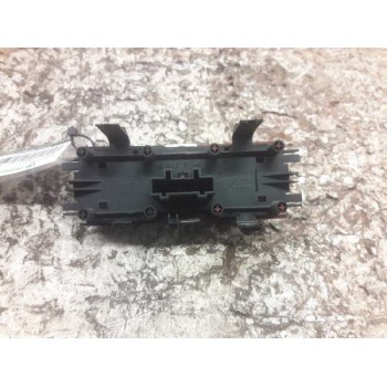 Recambio de warning para renault megane ii berlina 5p confort authentique referencia OEM IAM 8200095493 8200109723 8200107808
