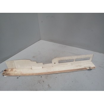 Recambio de molduras delanteras para renault m 160.13 (160.12) / m 200.15 referencia OEM IAM 5000421732  