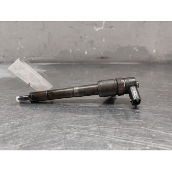 Recambio de inyector para opel corsa c blue line referencia OEM IAM 0445110083  