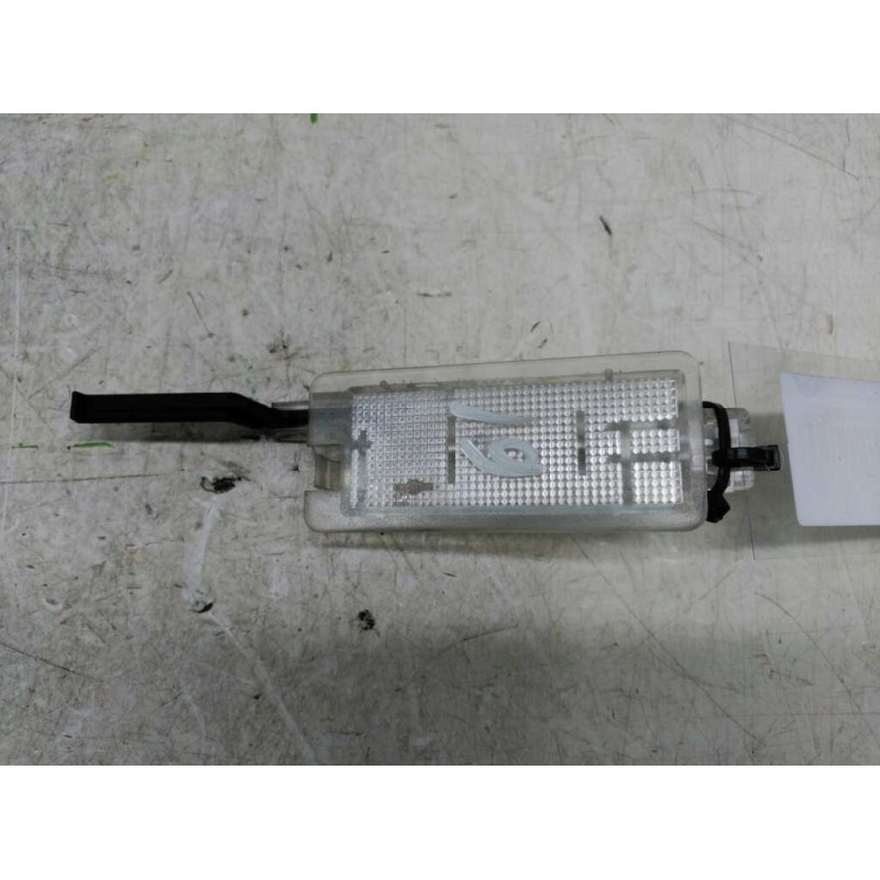 Recambio de luz interior para renault megane ii berlina 5p confort authentique referencia OEM IAM 8200024033 GUANTERA 