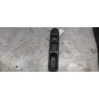 MANDO ELEVALUNAS DELANTERO DERECHO 96351625XT 