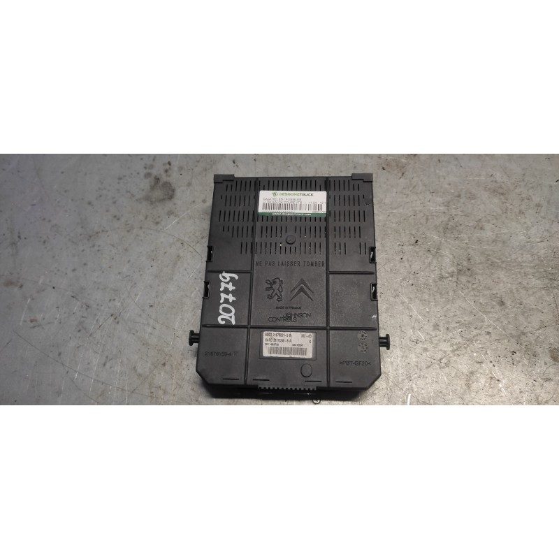 Recambio de caja reles / fusibles para citroën c4 coupe vts referencia OEM IAM 9660105980  BSI - Negro 3