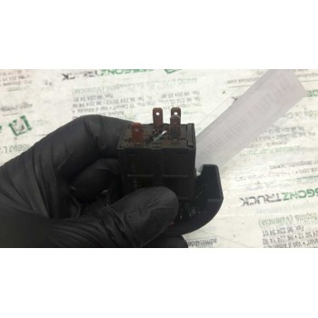 Recambio de warning para opel astra g berlina club referencia OEM IAM 09131728 09138059 