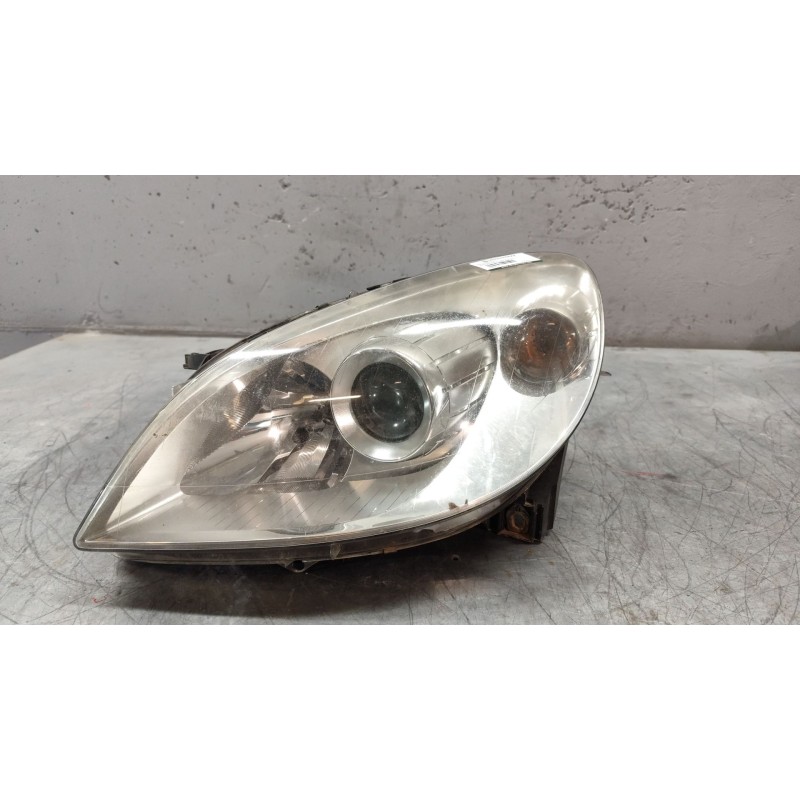 Recambio de faro izquierdo para mercedes-benz clase b (w245) 180 cdi (245.207) referencia OEM IAM A1698201761  