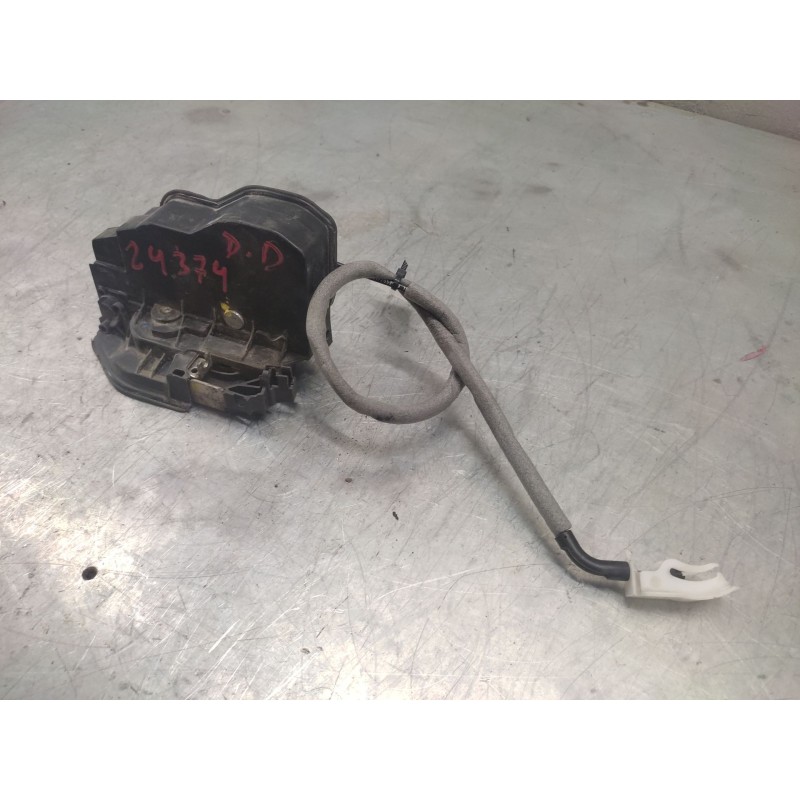Recambio de cerradura puerta delantera derecha para bmw serie 3 berlina (e90) 320d referencia OEM IAM 7167068 2