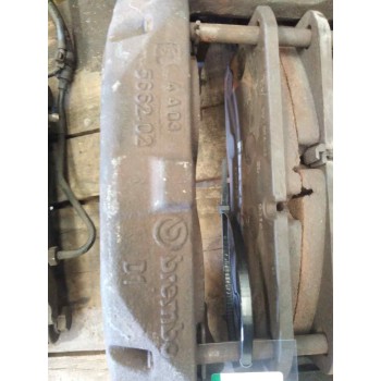 Recambio de pinza freno delantera izquierda para nissan trucks atleon tk10.95 referencia OEM IAM 566202 566101 BREMBO