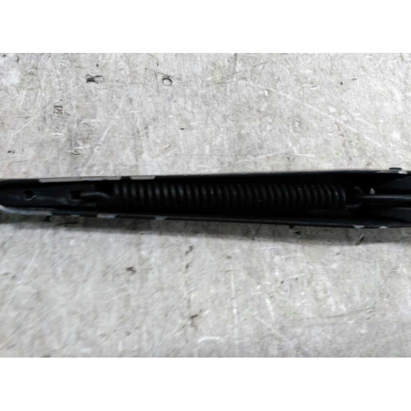 Recambio de brazo limpia delantero derecho para seat ibiza (6k) cl referencia OEM IAM 6K1955408B - Rojo 2