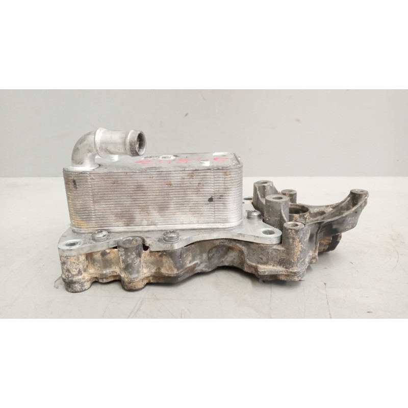 Recambio de enfriador aceite motor para riocar march 07 referencia OEM IAM 70586826  MARCA:MAHLE - Blanco 3