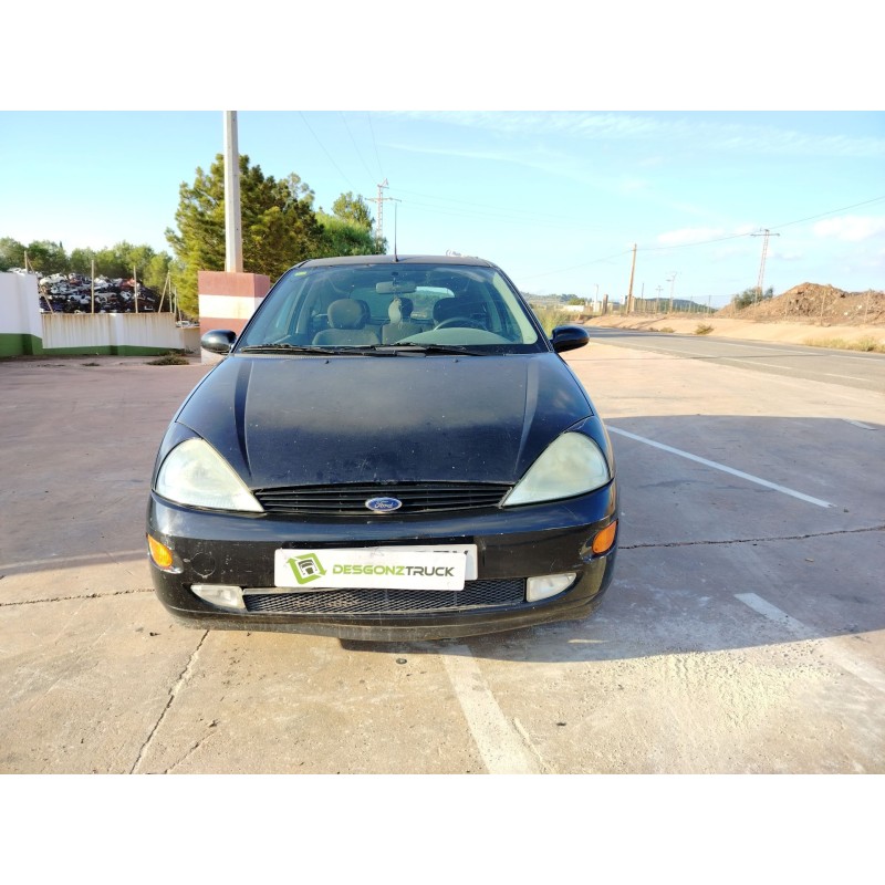 ford focus berlina (cak) del año 2001