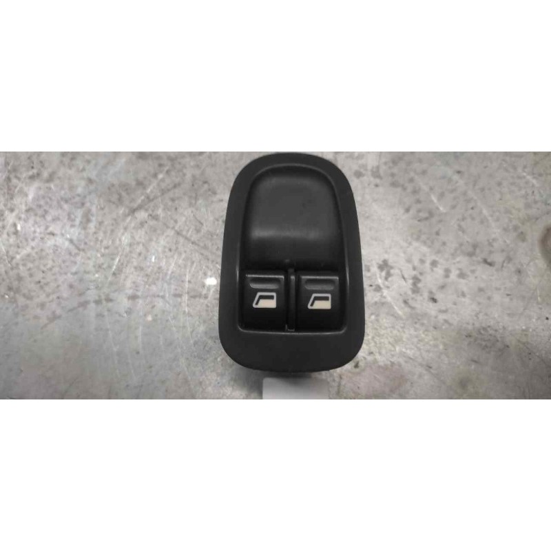 Recambio de mando elevalunas delantero izquierdo para peugeot 306 berlina 3/4/5 puertas (s2) 1.6 cat referencia OEM IAM   6 PINS
