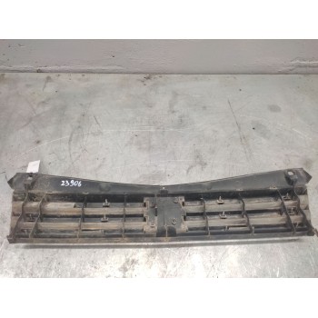 Recambio de rejilla delantera central para peugeot 205 ii (20a/c) 1.2 referencia OEM IAM   