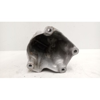 Recambio de soporte motor para riocar march 07 referencia OEM IAM A6512231804  