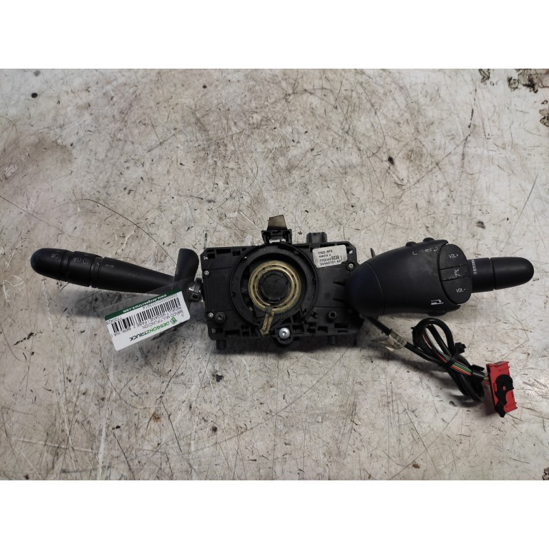 Recambio de mando multifuncion para renault megane i fase 2 berlina (ba0) referencia OEM IAM 7700428238  