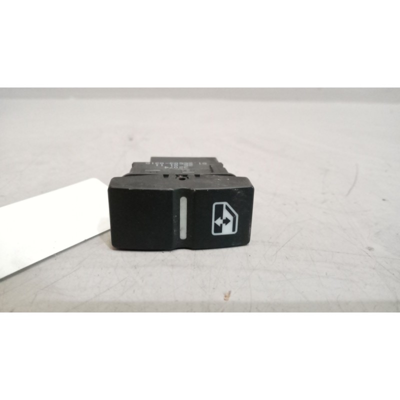 Recambio de interruptor para man tgx 18.xxx 12.4 diesel referencia OEM IAM 81255030318  