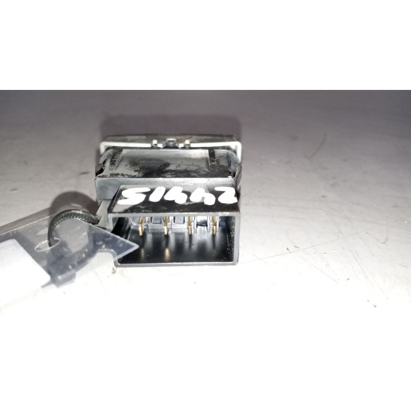 Recambio de interruptor para man tgx 18.480 12.4 diesel referencia OEM IAM 81255030318 - Blanco 2