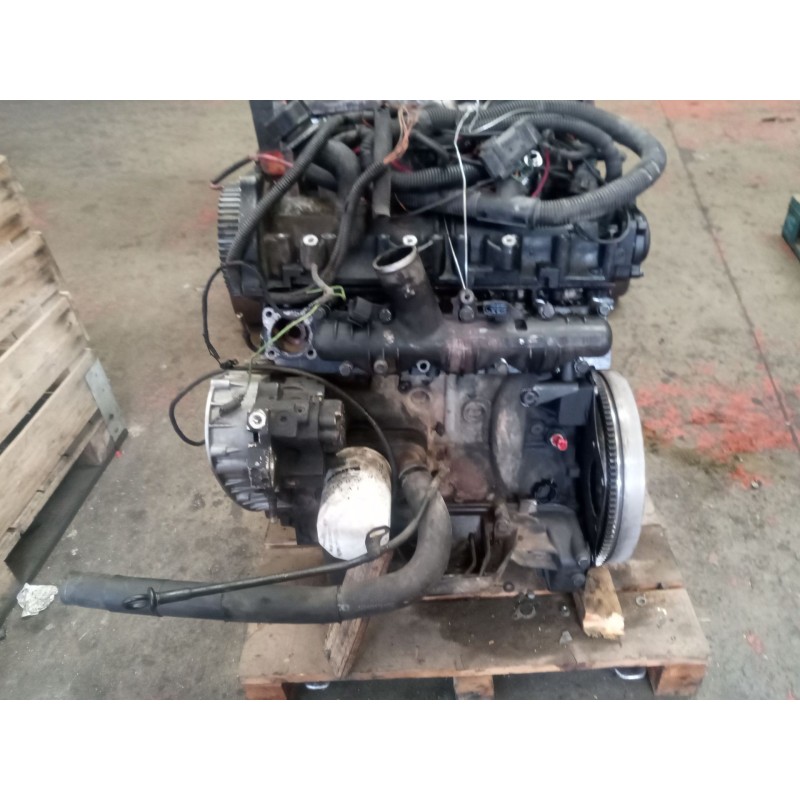 Recambio de despiece motor para iveco daily combi 2.3 diesel cat referencia OEM IAM F1AE0481B  